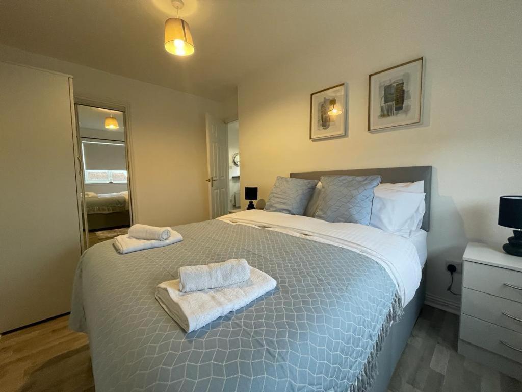 Ferguson House Villa แอร์ดรี ภายนอก รูปภาพ